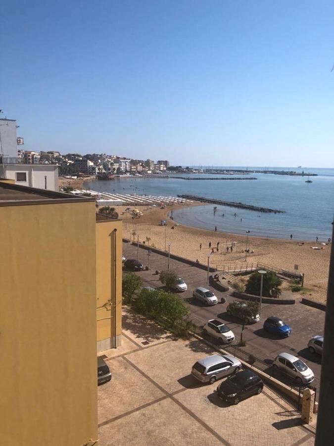 Il Girasole Acomodação com café da manhã Crotone Exterior foto